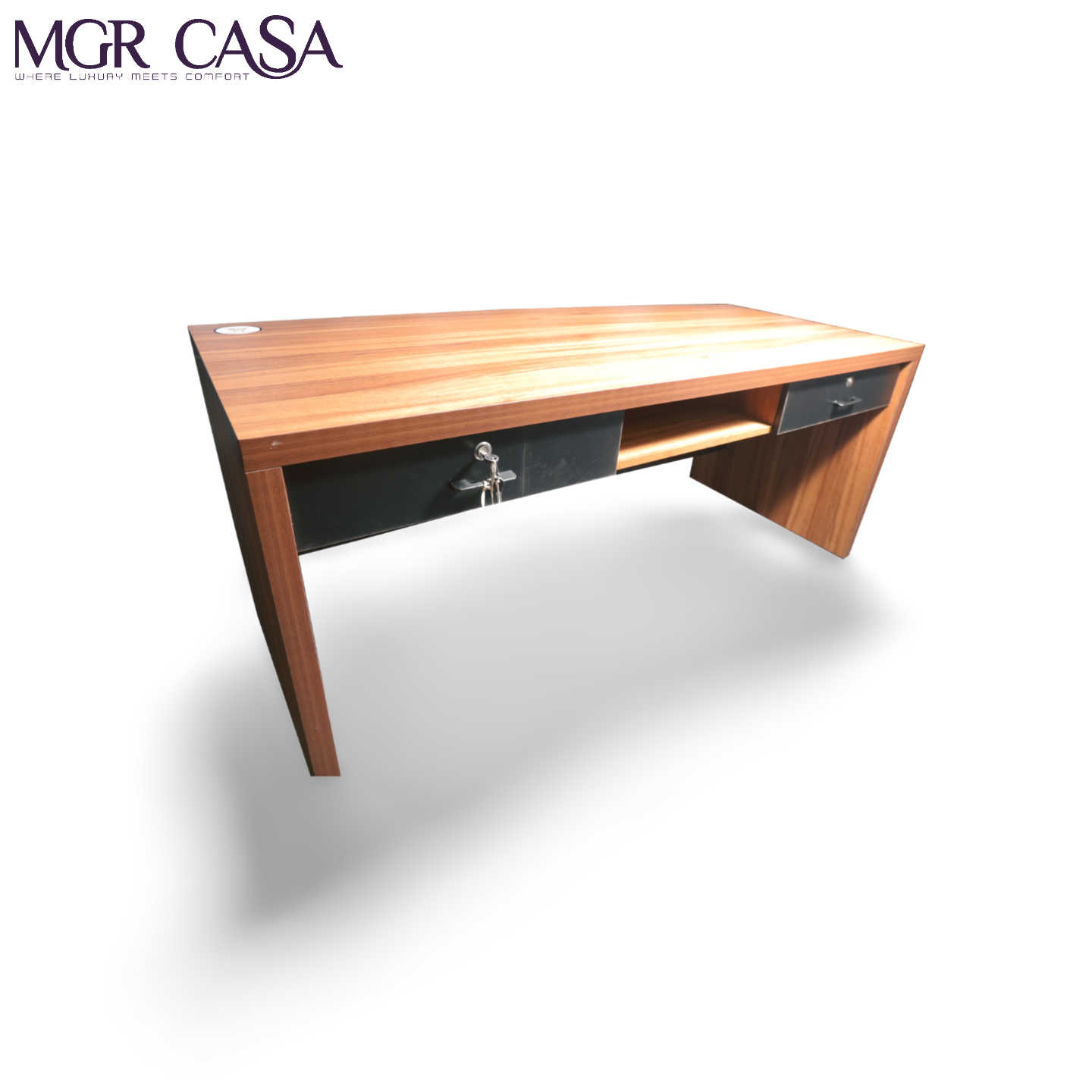 MGR ENGINEERING WOOD SIZE CUSTUMIZABLE OFFICE TABLE
