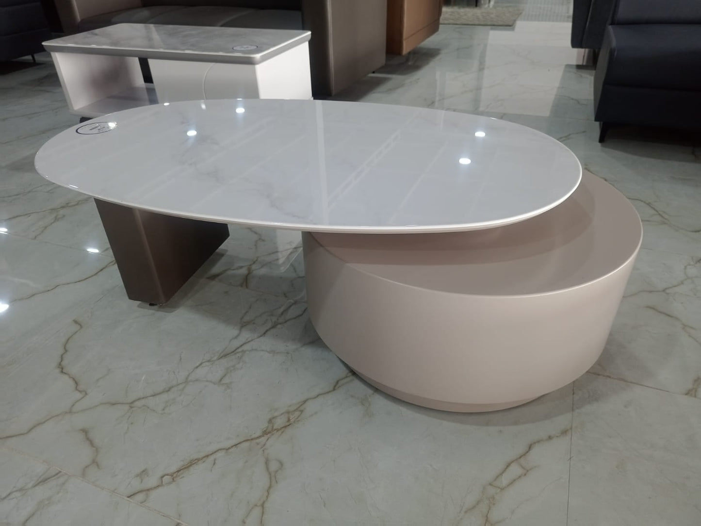 MGR New Center Table With 360 Rotated In MDF