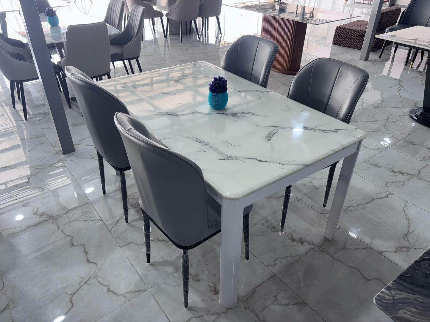 MGR Four Seater Dining Table Set With Marble Top